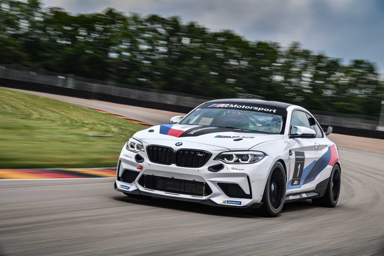 BMW M2 CS Racing F87