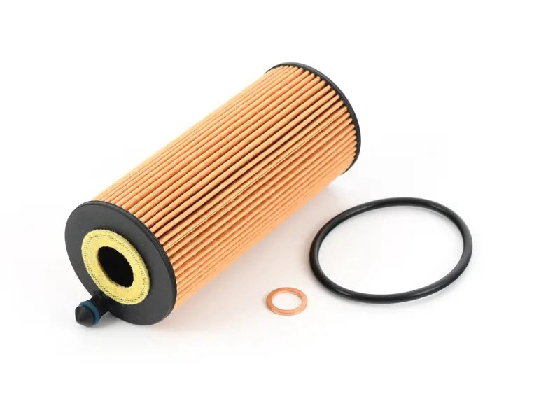 Laden Sie das Bild in Galerie -Viewer, BMW Original Ölfilter / Ölfiltereinsatz inkl. Dichtungen für BMW M3 / M4 G80/G81/G82/G83 - S58 Motoren / 11428092620