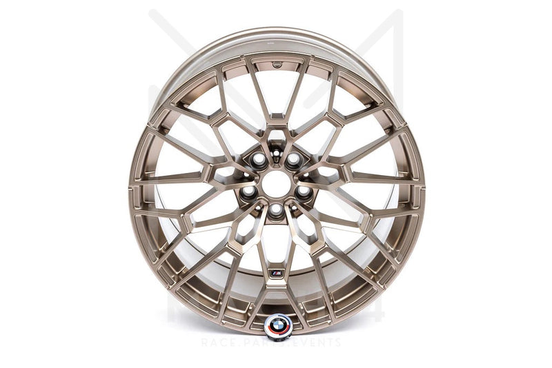 Laden Sie das Bild in Galerie -Viewer, BMW 827 M Felge BMW M3 CS G80 goldbronze in 19/20 Zoll für BMW M2 G87 / M3 G80 G81 / M4 G82 G83- 36107884365 / 36107884366