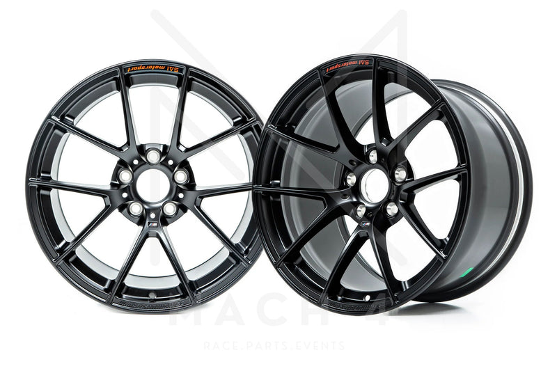 Laden Sie das Bild in Galerie -Viewer, BMW Motortsport GT4 Felge schwarz matt / rim black in 11x18 ET 30 für BMW M3 F80 / M4 F82 - 36108431617
