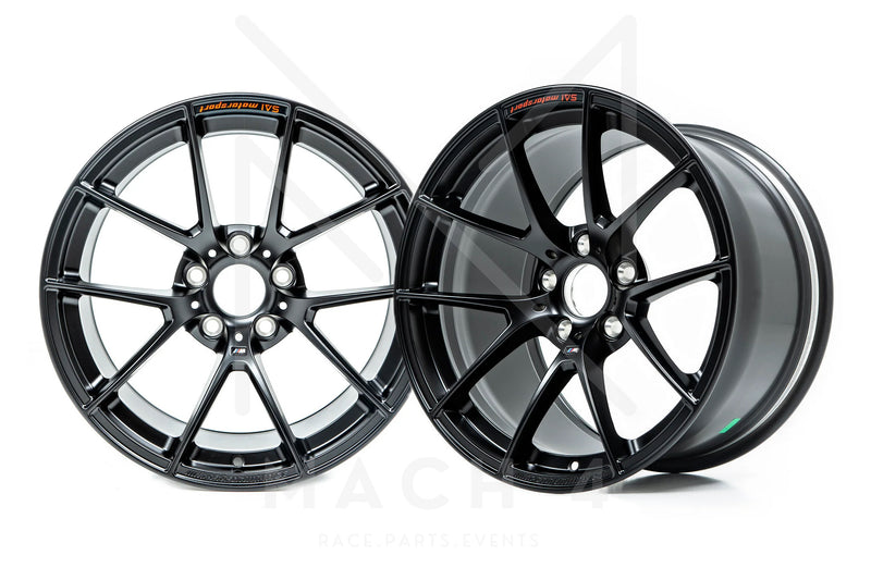 Laden Sie das Bild in Galerie -Viewer, BMW Motortsport GT4 Felge schwarz matt / rim black in 11x18 ET 30 für BMW M2 F87 / M2 Competition F87 / M2 CS F87 - 36108431617
