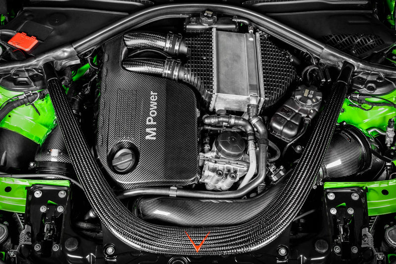 Laden Sie das Bild in Galerie -Viewer, Eventuri Carbon Chargepipes für BMW M2 Competition / M2 CS F87 S55 Motor