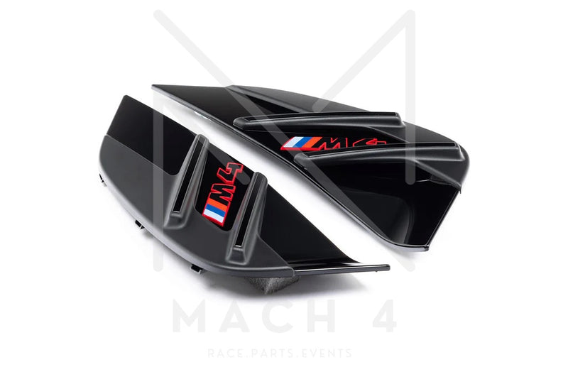 Laden Sie das Bild in Galerie -Viewer, BMW Original M4 CSL G82 Seitenkiemen M4 rot / Air Breather Badge M4 black/red für BMW M4 G82/G83 - 51138086131/51138086132