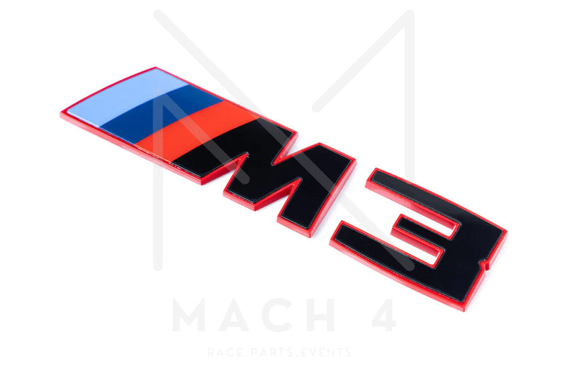 Laden Sie das Bild in Galerie -Viewer, BMW M M3 CS G80 Badge Emblem Heckdeckel/Trunk schwarz/rot für BMW M3 G80/G81 - 51147887319