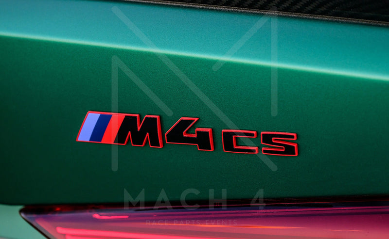Laden Sie das Bild in Galerie -Viewer, BMW M M4 CS G82 Badge Emblem Heckdeckel/Trunk schwarz/rot für BMW M3 G80/G81 - 51147887320