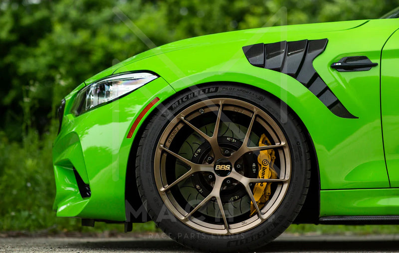Laden Sie das Bild in Galerie -Viewer, Alpha-N Carbon Kotflügel mit Lüftungsöffnungen Set / Carbon Vented Front Fender Set für BMW M2 F87 / M2 Competition F87 / M2 CS F87 - AN-0521