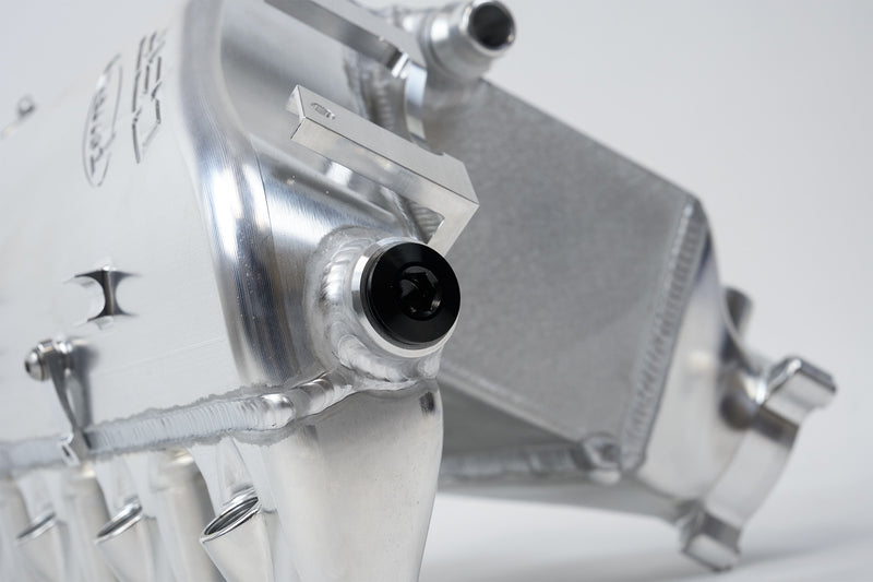 Laden Sie das Bild in Galerie -Viewer, CSF Ladeluftkühler - Manifold für BMW S58 M3/M4 G80/G81/G82/G83 G8x - 8233/8233B/8233C