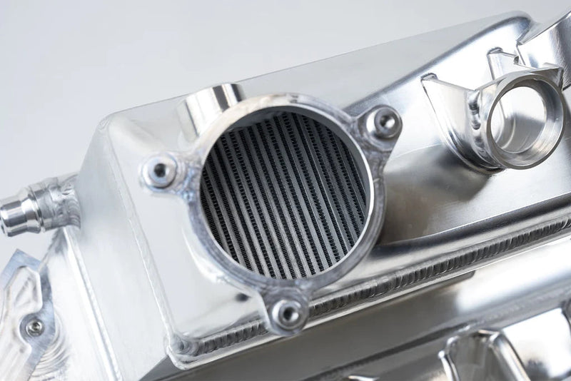 Laden Sie das Bild in Galerie -Viewer, CSF Ladeluftkühler - Manifold für BMW S58 M2 G87 - 8233/8233B/8233C