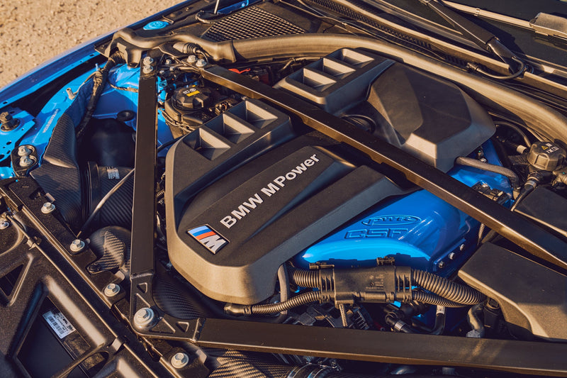 Laden Sie das Bild in Galerie -Viewer, CSF Ladeluftkühler - Manifold für BMW S58 M2 G87 - 8233/8233B/8233C