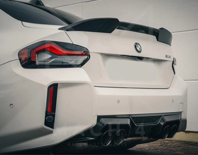 Laden Sie das Bild in Galerie -Viewer, Alpha-N Carbon Spoilerlippe Heckklappe / Trunk Spoiler für BMW M2 G87 / M240i G42 - AN-0733