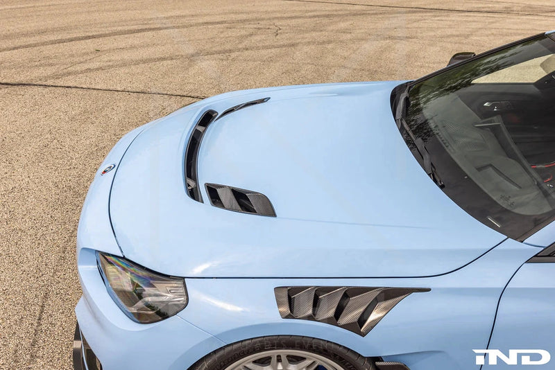 Laden Sie das Bild in Galerie -Viewer, Alpha-N Carbon Clubsport Motorhaube mit Einsatz / Clubsport Hood with Vent für BMW M2 G87 - AN-0735 / AN-0731