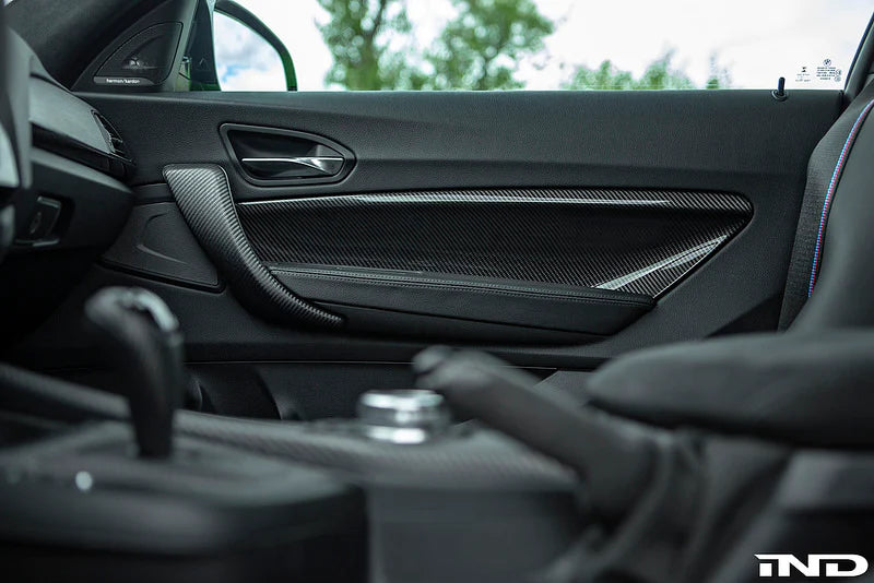 Laden Sie das Bild in Galerie -Viewer, Alpha-N Carbon Door Card Set / Tür Einleger Set für BMW M2 / M2 Competition / M2 CS F87 - AN-CFK0260