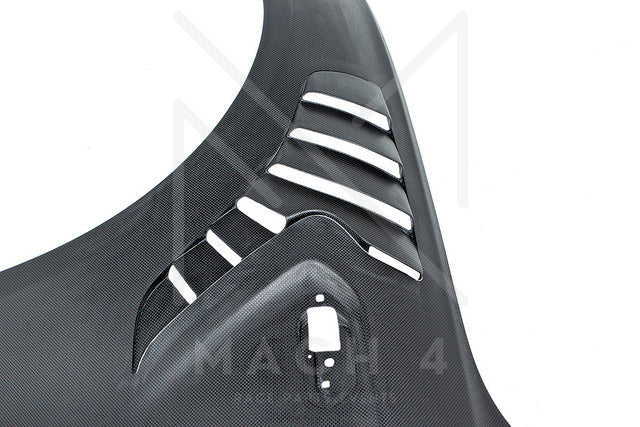 Laden Sie das Bild in Galerie -Viewer, Alpha-N Carbon Kotflügel mit Lüftungsöffnungen Set / Carbon Vented Front Fender Set für BMW M2 F87 / M2 Competition F87 / M2 CS F87 - AN-0521