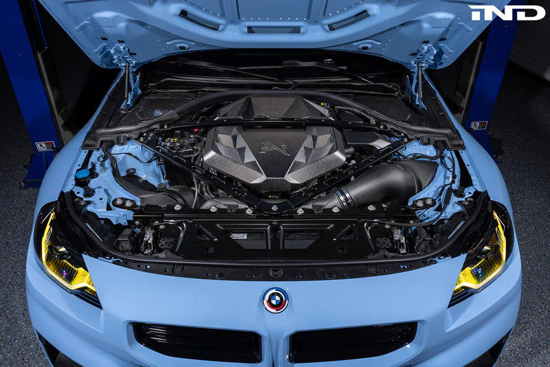 Laden Sie das Bild in Galerie -Viewer, Alpha-N Carbon Motorabdeckung / Engine Cover für BMW M2 G87 / M3 G80 / G81 / M4 G82 / G83 G8x S58 Motor - AN-G8707
