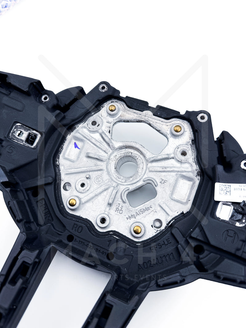 Laden Sie das Bild in Galerie -Viewer, BMW Original LCI Lenkrad abgeflacht Alcantara / Glattleder / LCI Steering Wheel flat bottom alcantara / nappa leder für BMW M3 G80/G81 / M4 G82/G83