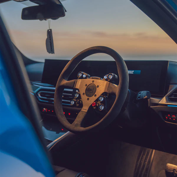 Laden Sie das Bild in Galerie -Viewer, JQ Werks MADTRACE® BMW G Series Racing Steering Wheel System / Motorsport Lenkrad Alcantara für BMW M2 G87