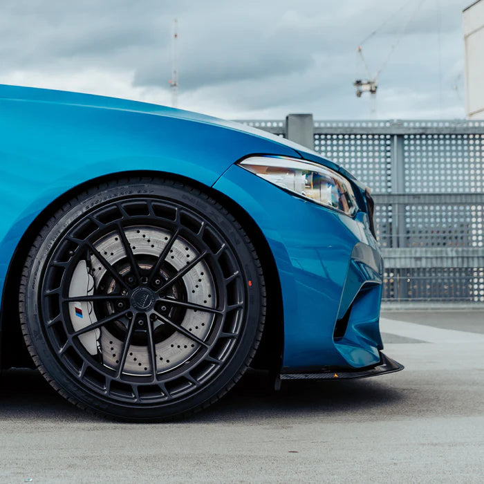 Laden Sie das Bild in Galerie -Viewer, R44/MHC+ GT Style Carbon Front Splitter / Frontlippe 2-Teilig für BMW M2 Competition F87 / M2 CS F87