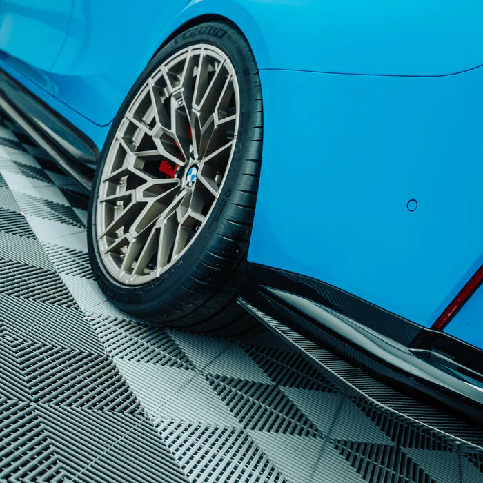 Laden Sie das Bild in Galerie -Viewer, R44/MHC+ Carbon Rear Side Splitter / Heck Seiten Flaps Diffusor für BMW M3 G80/G81