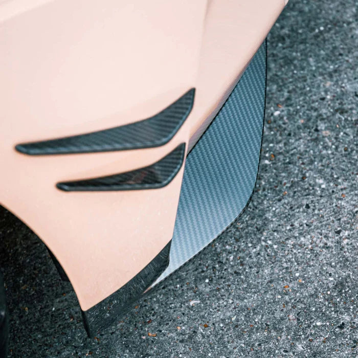 Laden Sie das Bild in Galerie -Viewer, R44/MHC+ Carbon OEM Style front Side Splitter für BMW M3 G80/G81 & M4 G82/G83