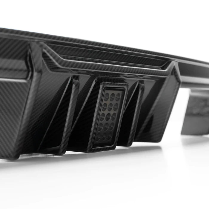 Laden Sie das Bild in Galerie -Viewer, R44/MHC+ Carbon Diffusor DF1 LED / 3. LED Bremsleuchte für BMW M3 G80/G81 / M4 G82/G83