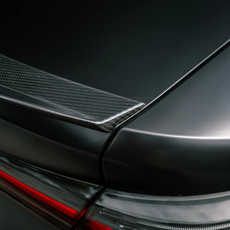 Laden Sie das Bild in Galerie -Viewer, R44/MHC+ Carbon Ducktail Style / Heckspoiler / Hecklippe für BMW M4 G82