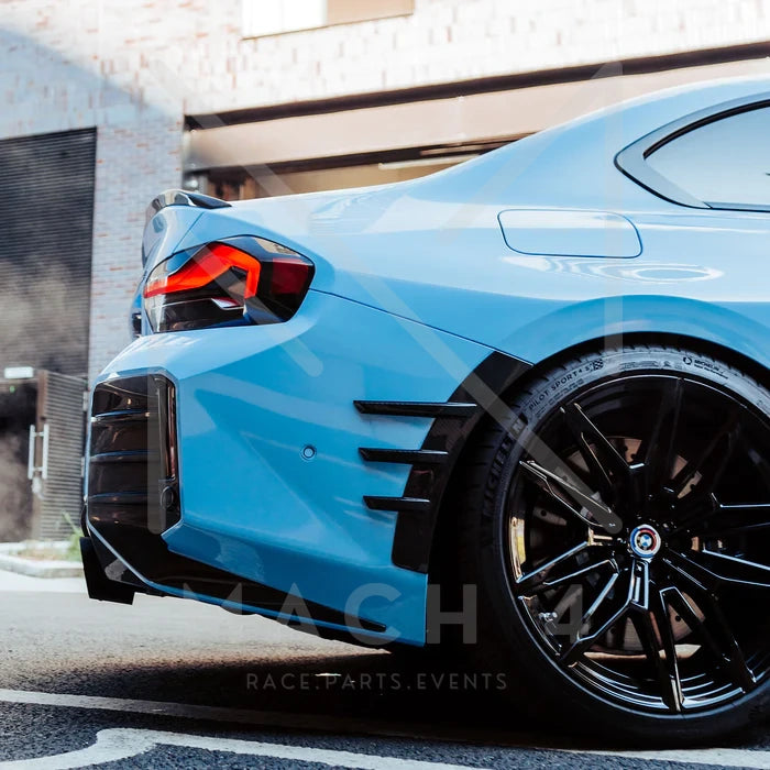 Laden Sie das Bild in Galerie -Viewer, R44/MHC Carbon Zierblenden Seitenwand hinten Radkasten Performance-Style für BMW M2 G87