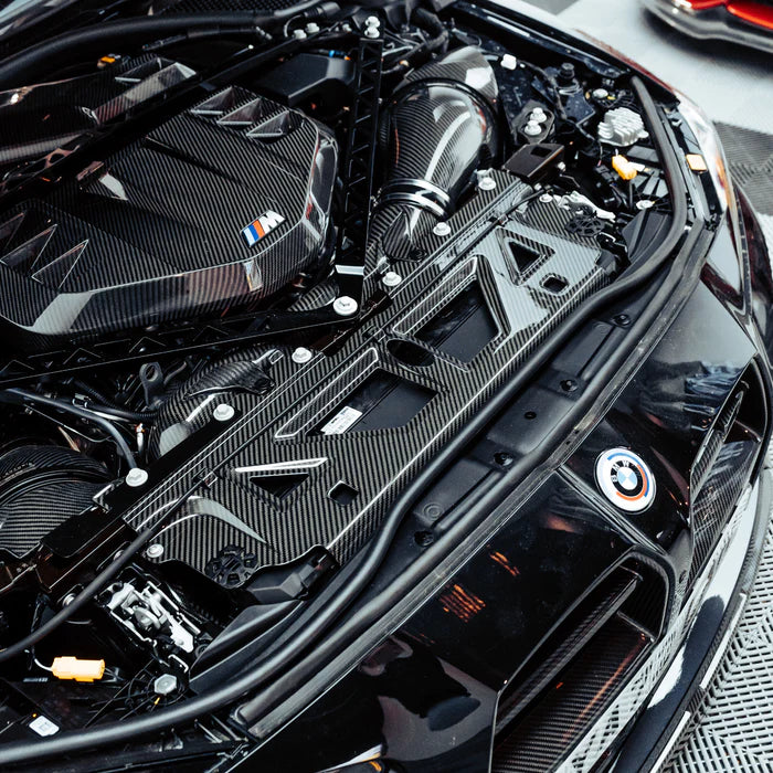 Laden Sie das Bild in Galerie -Viewer, R44/MHC+ Carbon Radiator Shroud Slam / Schlossträger für BMW M3 G80/G81 / M4 G82/G83