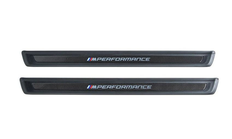 Laden Sie das Bild in Galerie -Viewer, BMW M Performance Carbon Blende Einstieg / Einstiegsleisten Set für BMW 4er G82/G83 - 51472472521