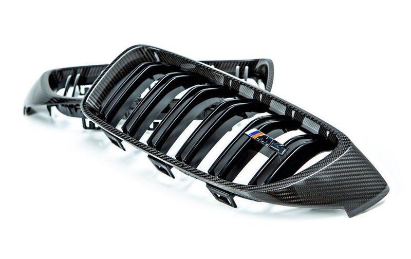 Laden Sie das Bild in Galerie -Viewer, BMW M Performance Frontziergitter/Nieren Carbon für BMW M4 F82/F83 - 51712456325/51712456326