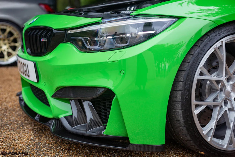 Laden Sie das Bild in Galerie -Viewer, Evaero Eventuri Carbon Fronteinsätze Set für BMW M3/M4 F80/F82 - EVA-F8XM-VNT