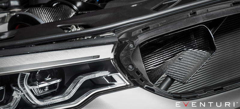 Laden Sie das Bild in Galerie -Viewer, Eventuri Carbon Ansaugsystem V2 für BMW M5 F90 / M8 F91/F92/F93 S63 Motor