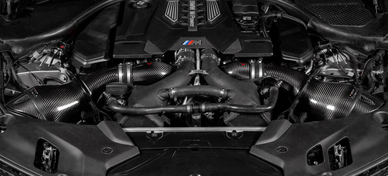 Laden Sie das Bild in Galerie -Viewer, Eventuri Carbon Turbo Inlet für BMW M5 F90 / M8 F91/F92/F93 S63 Motor
