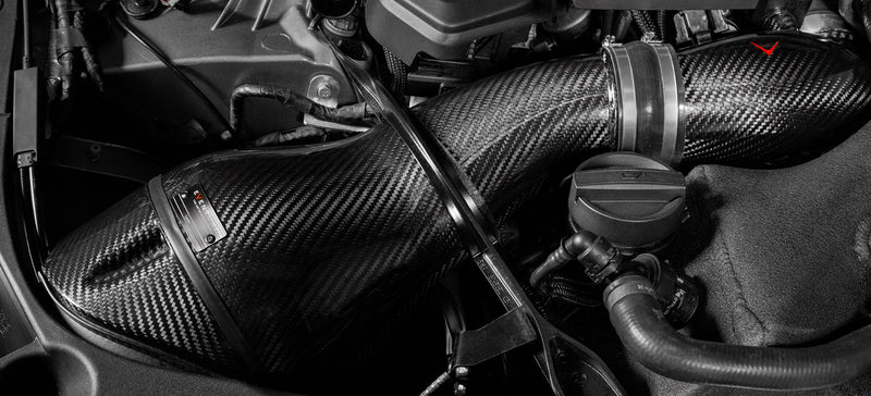 Laden Sie das Bild in Galerie -Viewer, Eventuri Carbon Ansaugsystem V2 für BMW M5 F90 / M8 F91/F92/F93 S63 Motor