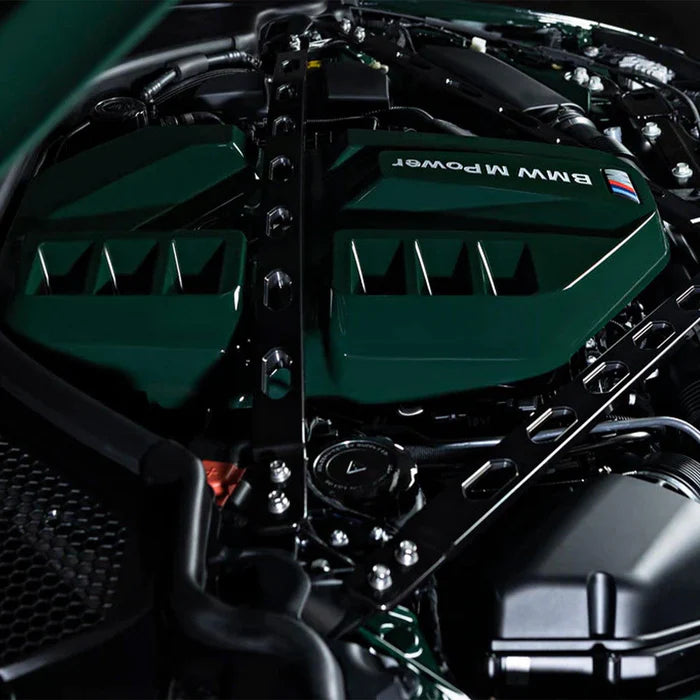Laden Sie das Bild in Galerie -Viewer, IND/Mach 4 lackierte Motorabdeckung / Painted Engine Cover für BMW M3 G80/G81 & M4 G82/G83 S58 Motor - 11148095875