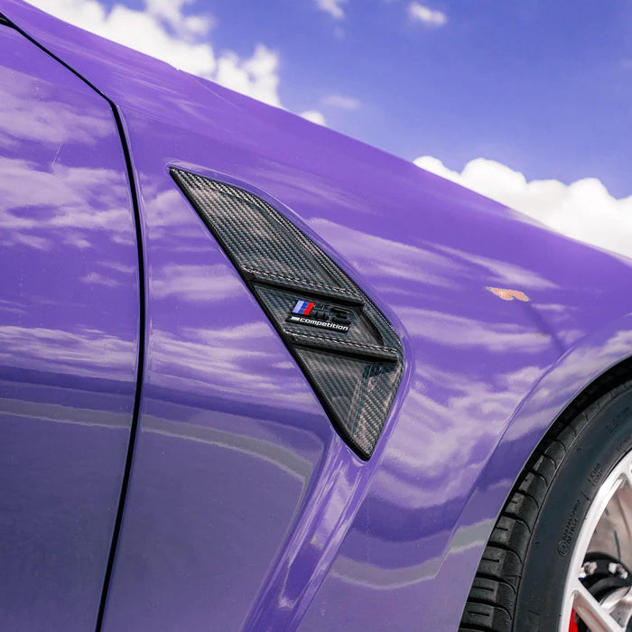 Laden Sie das Bild in Galerie -Viewer, R44/MHC+ Carbon Full Replacement Side Badges Seiteneinlässe Kotflügel Abdeckung für BMW M3 G80/G81