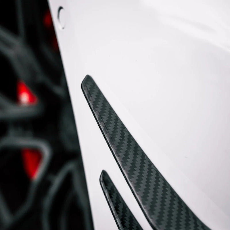 Laden Sie das Bild in Galerie -Viewer, R44/MHC+ Carbon Canards / Flaps Performance Style für BMW M3 G80/G81 & M4 G82/G83