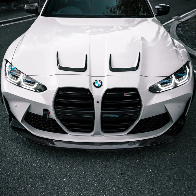 Laden Sie das Bild in Galerie -Viewer, R44/MHC+ Carbon Haubenaufsatz / Vent Trims X Style für BMW M3 G80/G81 / M4 G82/G83