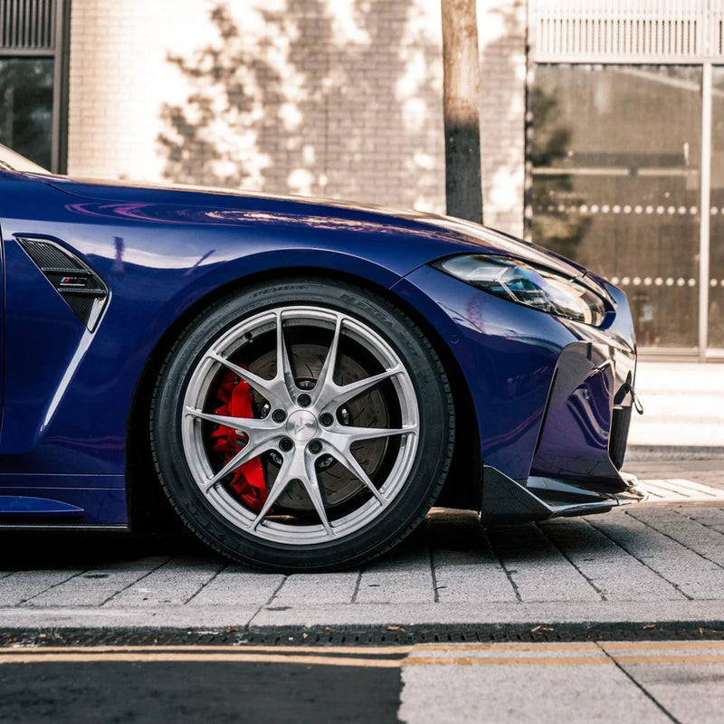 Laden Sie das Bild in Galerie -Viewer, R44/MHC+ Carbon Front Splitter Frontlippe CSL Design für BMW M3 G80/G81 & M4 G82/G83