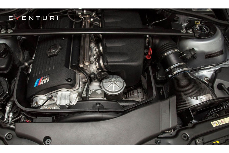 Laden Sie das Bild in Galerie -Viewer, Eventuri Carbon Ansaugsystem für BMW M3 E46
