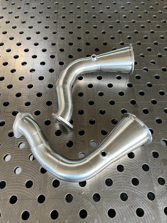 Laden Sie das Bild in Galerie -Viewer, MH-Pipes Downpipes für Audi RS6 / RSQ8 / Porsche Cayenne Turbo / Lamborghini Urus