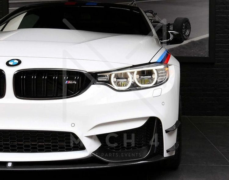 Laden Sie das Bild in Galerie -Viewer, BMW M4 DTM-Edition Frontflaps / Seitenflügel / Flaps Carbon für BMW M3/M4 F80/F82/F83 - 51117993027/51117993028
