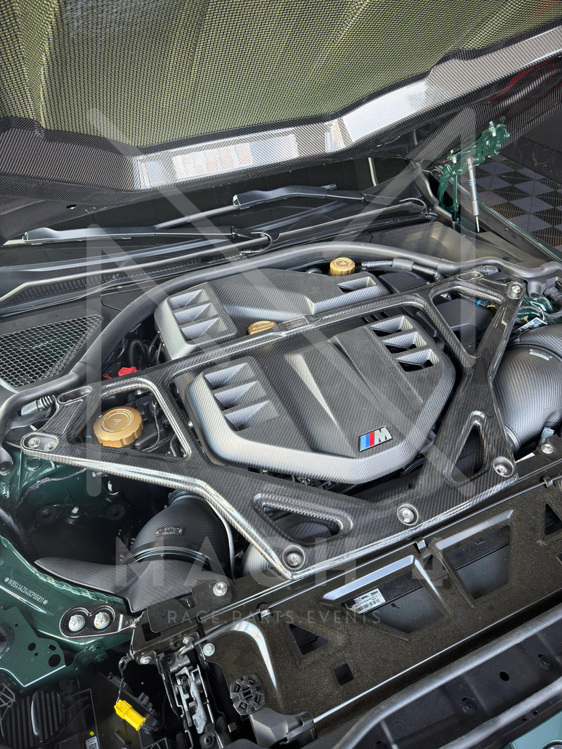 Laden Sie das Bild in Galerie -Viewer, (2.Wahl) Eventuri Carbon Domstrebe glanz / Carbon Strut Brace für BMW M2 G87 / M3 G80/G81 &amp; M4 G82/G83 S58 Motor - EVE-S58-CF-STR
