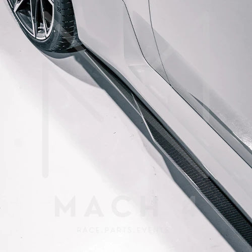 Laden Sie das Bild in Galerie -Viewer, R44/MHC Edition 1 Carbon Seitenschweller / Side Skirts für BMW M2 G87
